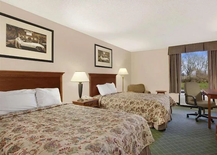 Hotel Days By Wyndham Airport 3*