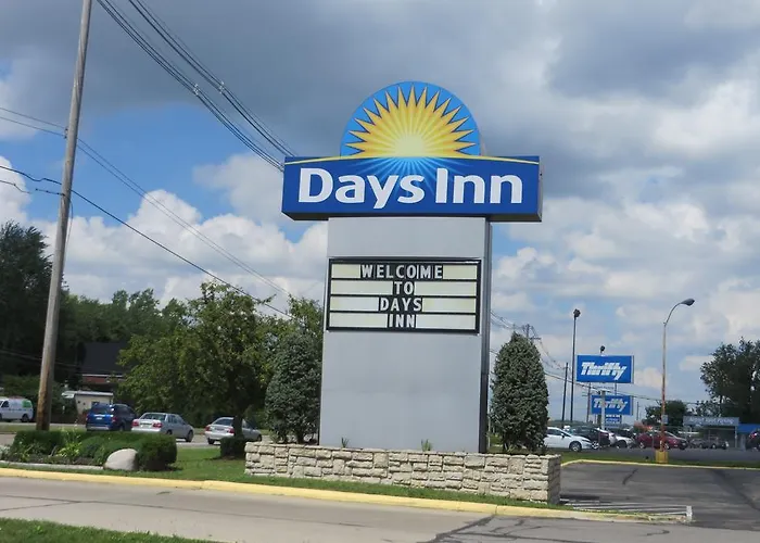 Hotel Days By Wyndham Airport