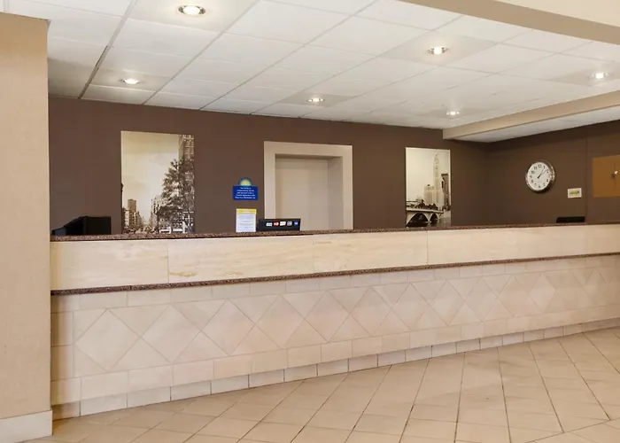 Days By Wyndham Airport 3* Columbus