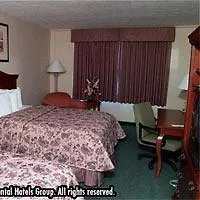 Days By Wyndham Airport 3*